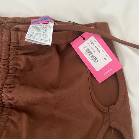 Flare cut out pants NWT Edikted - Picture 3 of 3